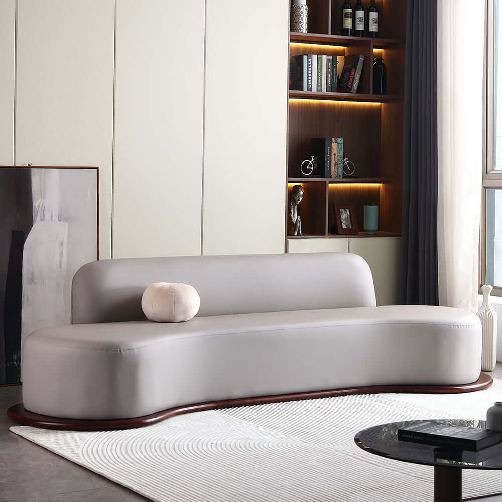 110.2インチのモダンなグレーのフェイクレザー5人掛け曲線ソファ、低背木製ベース サブ画像