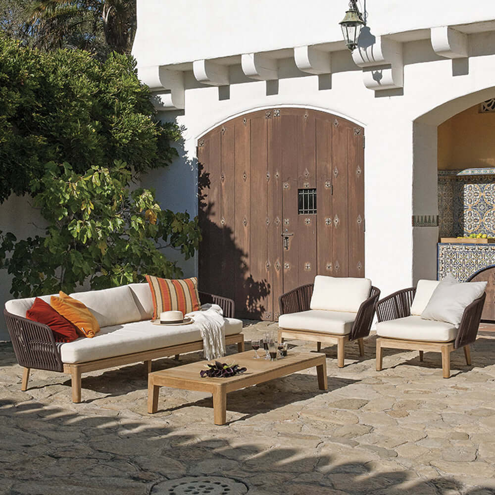 Teak wood and aluminum outdoor sofa set with cushion in natural メイン画像