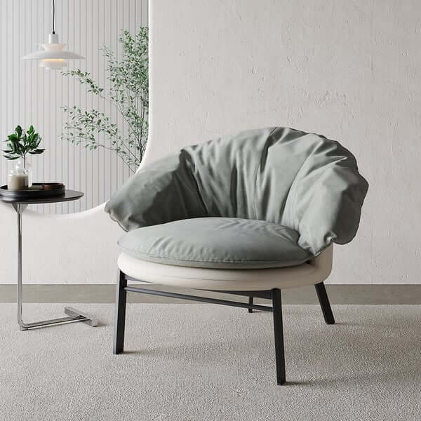 Gray & Beige Cloud Accent Chair with Padded Cushion in Velvet & PU leather メイン画像